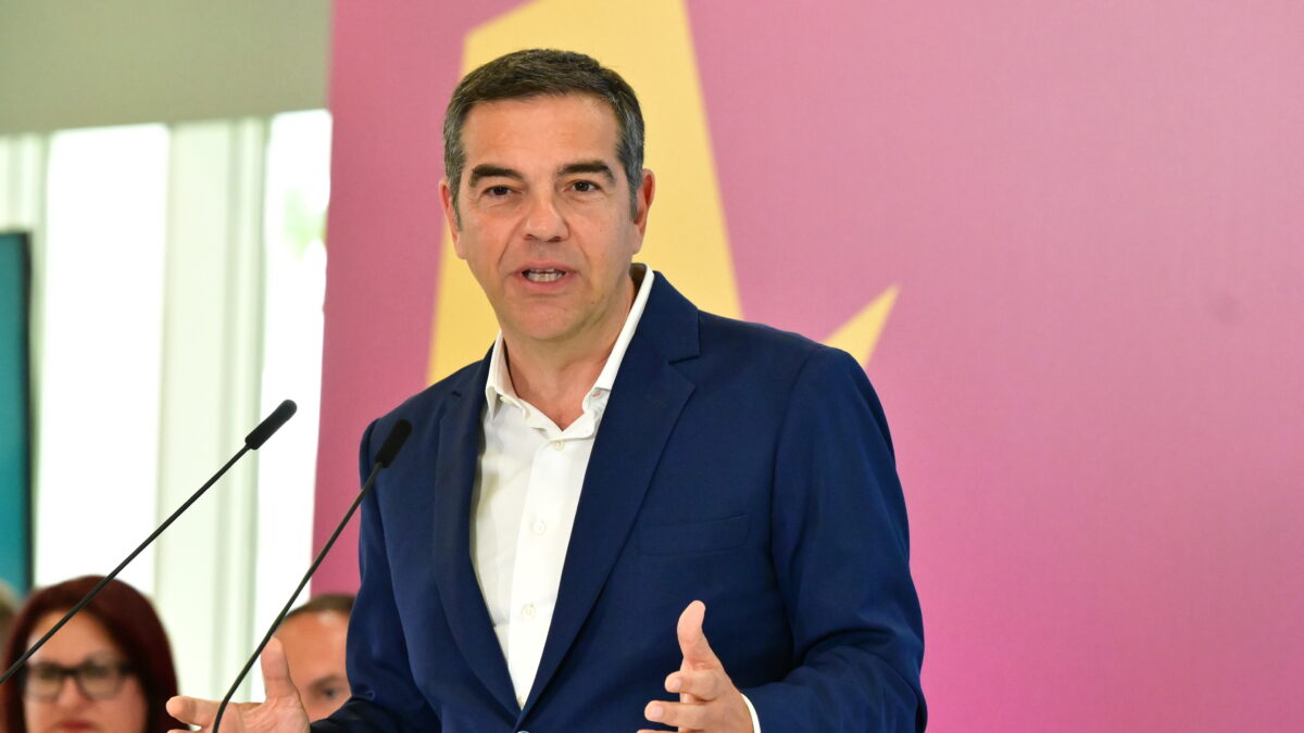 Εκδήλωση της Ελληνικής Αριστερής Συμπαράταξης (ΕΛ.Α.Σ.) για την παρουσίαση της πρότασής της για το παρόν και το μέλλον της Τοπικής Αυτοδιοίκησης από τον Πρόεδρο της ΕΛ.Α.Σ Αλέξη Τσίπρα στον Σεράφειο του Δήμου Αθηναίων. Τρίτη 28 Ιουλίου 2026 (ΤΑΤΙΑΝΑ ΜΠΟΛΑΡΗ / EUROKINISSI)