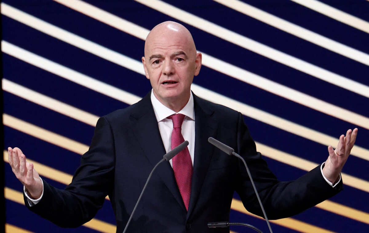 Η FIFA ζήτησε συγγνώμη από τις 211 Ομοσπονδίες - μέλη της, παραδέχθηκε λάθη του Τζιάνι Ινφαντίνο αλλά συνεχίζει να τον στηρίζει