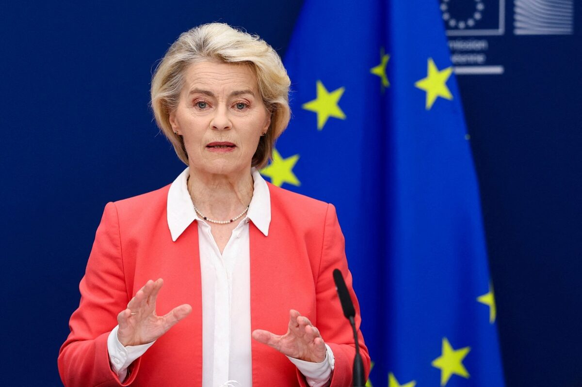 Η Ούρσουλα φον ντερ Λάιεν καταδικάζει τα σχέδια του Ισραήλ για τη Δυτική Όχθη