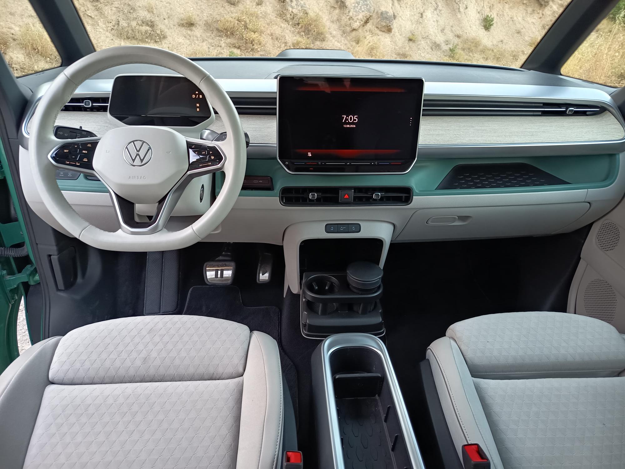 volkswagen-id-buzz-7seats-286ps