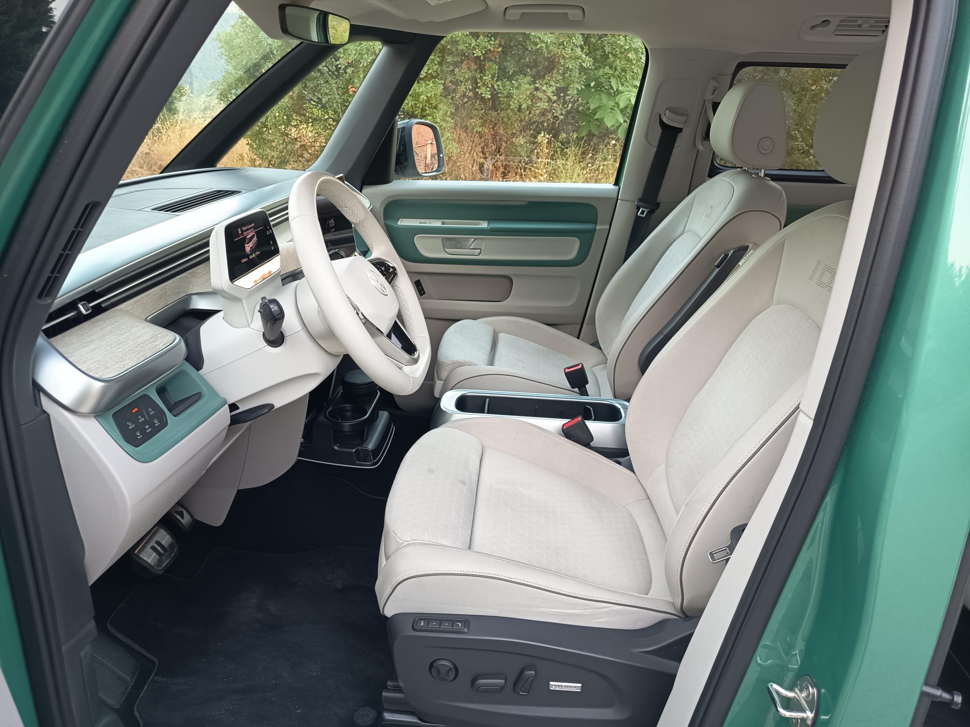 volkswagen-id-buzz-7seats-286ps