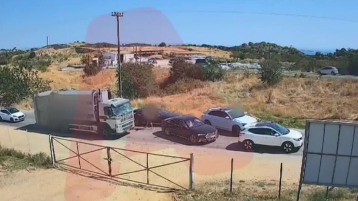 Στιγμιότυπο από την επίθεση στον οδηγό του απορριμματοφόρου