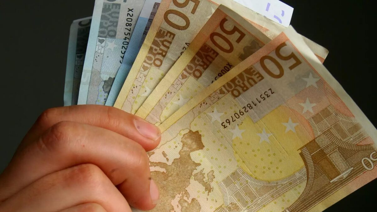 e-ΕΦΚΑ – ΔΥΠΑ: Ο «χάρτης» των πληρωμών από 3 έως 7 Αυγούστου