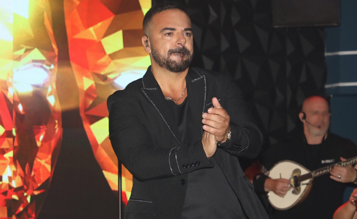 Τριαντάφυλλος: «Αν ήμουν στο Voice δε θα έβαζα καμία Πάολα, θα άφηνα την καρέκλα του Γιώργου Μαζωνάκη κενή προς τιμήν του»