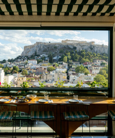 Η Αθηναϊκή Ταράτσα έχει γενέθλια και υποδέχεται τα δύο καλύτερα bars της Ευρώπης