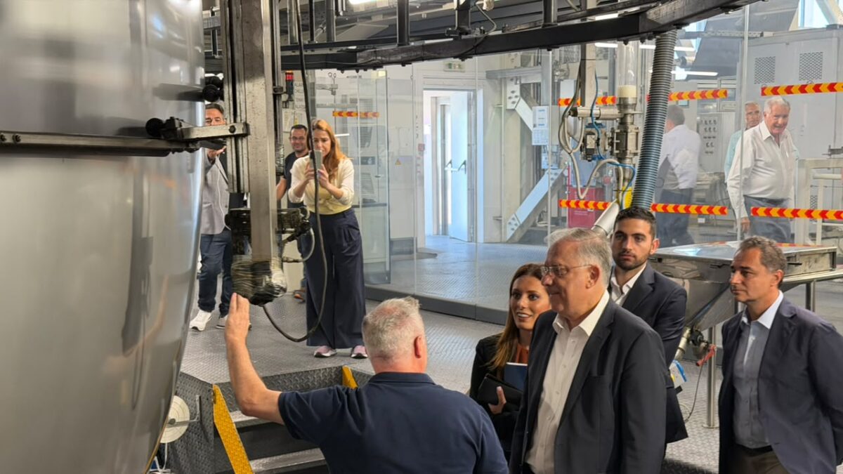 Θεοδωρικάκος: Στηρίζουμε με 140 εκατ. ευρώ 95 παραγωγικές επενδύσεις στην Κρήτη