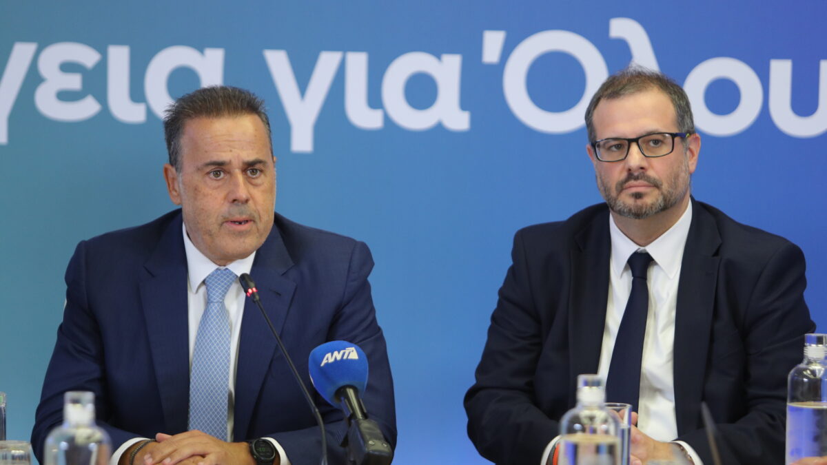 Συνέντευξη τύπου του Υπουργού Περιβάλλοντος και Ενέργειας Σταύρου Παπασταύρου και του Υφυπουργού Νίκου Τσάφου στο Υπουργείο Περιβάλλοντος και Ενέργειας για την εξειδίκευση των ενεργειακών μέτρων που εξήγγειλε ο Πρωθυπουργός Κυριάκος Μητσοτάκης στην 90ή ΔΕΘ. Τρίτη 8 Σεπτεμβρίου 2026