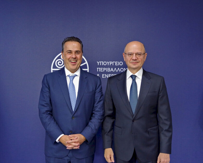 Διμερή συνάντηση με τον Υπουργό Ενέργειας του Αζερμπαϊτζάν, κ. Parviz Shahbazov, πραγματοποίησε σήμερα, Τετάρτη 30 Σεπτεμβρίου, ο Υπουργός Περιβάλλοντος και Ενέργειας, κ. Σταύρος Παπασταύρου, στο Υπουργείο Περιβάλλοντος και Ενέργειας. Τετάρτη 30 Σεπτεμβρίου 2026
