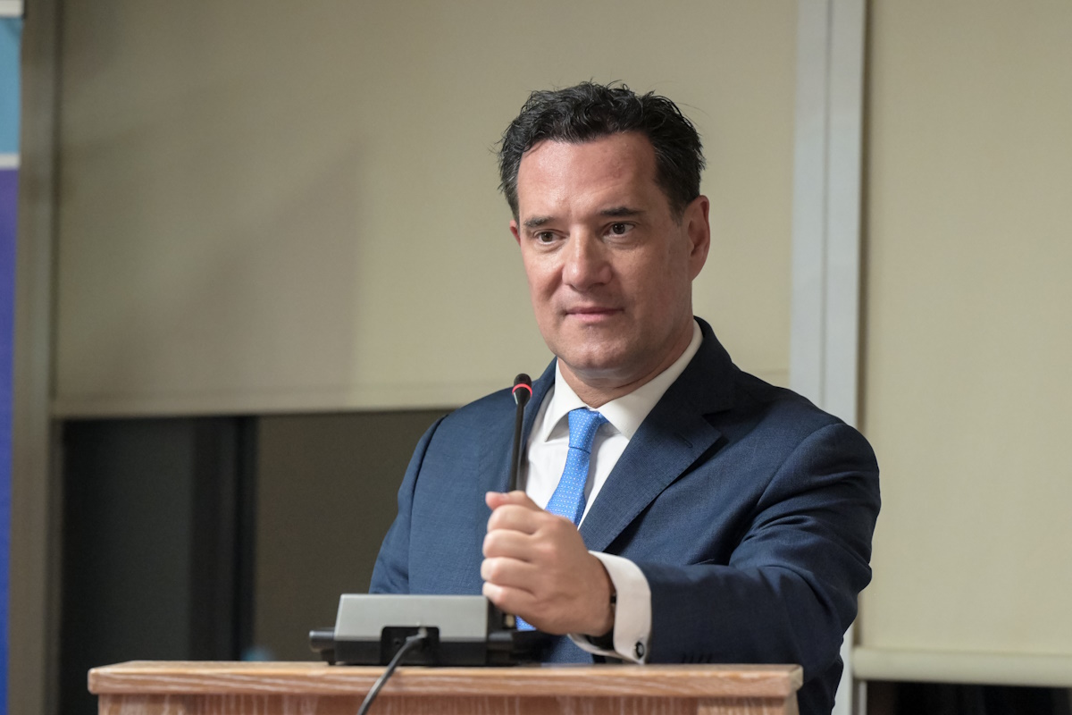 Αδωνις Γεωργιάδης: «Συγγνώμη στην οικογένεια Μαζωνάκη που το σύστημα δεν μπόρεσε να τον προστατεύσει από κάτι άσχημο»