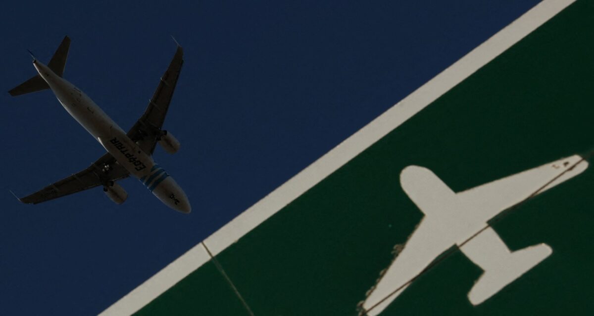 An Egypt Air passenger plane makes its landing approach to Heathrow Airport in London, Britain, September 9, 2026. Hundreds of flights at major British airports were disrupted on Tuesday after air traffic control provider NATS experienced a technical issue, with Heathrow, Gatwick, Manchester and Stansted among the airports affected by restrictions and delays. REUTERS/Toby Melville