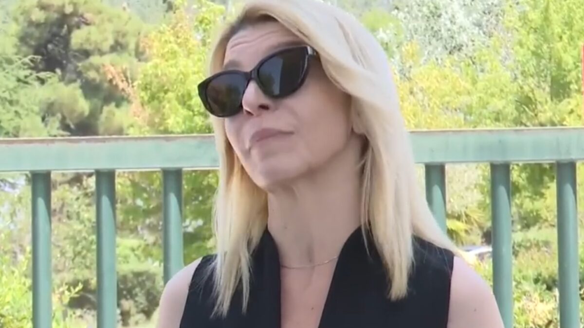 Αφροδίτη Νέστορα: «Στέκομαι όρθια και έχω μεγάλη δύναμη – Ήθελαν να με κάνουν να σωπάσω»