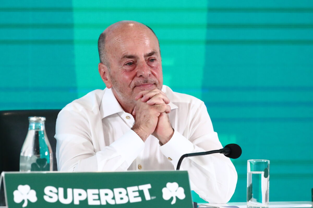 Ο Γιάννης Αλαφούζος