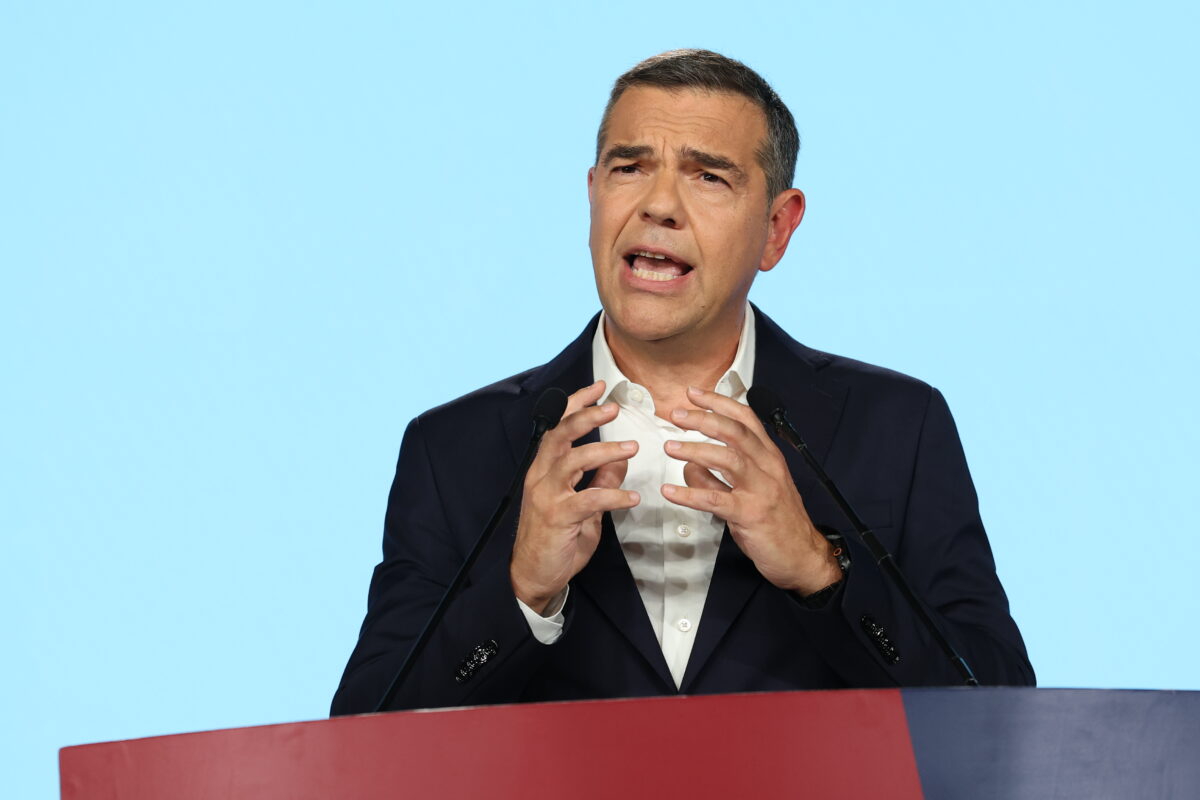 Αλέξης Τσίπρας: Η ακτινογραφία του σχεδίου που ανακοίνωσε από Θεσσαλονίκη - Αναδιανομή, μισθοί και ρήξη με το μοντέλο Μητσοτάκη