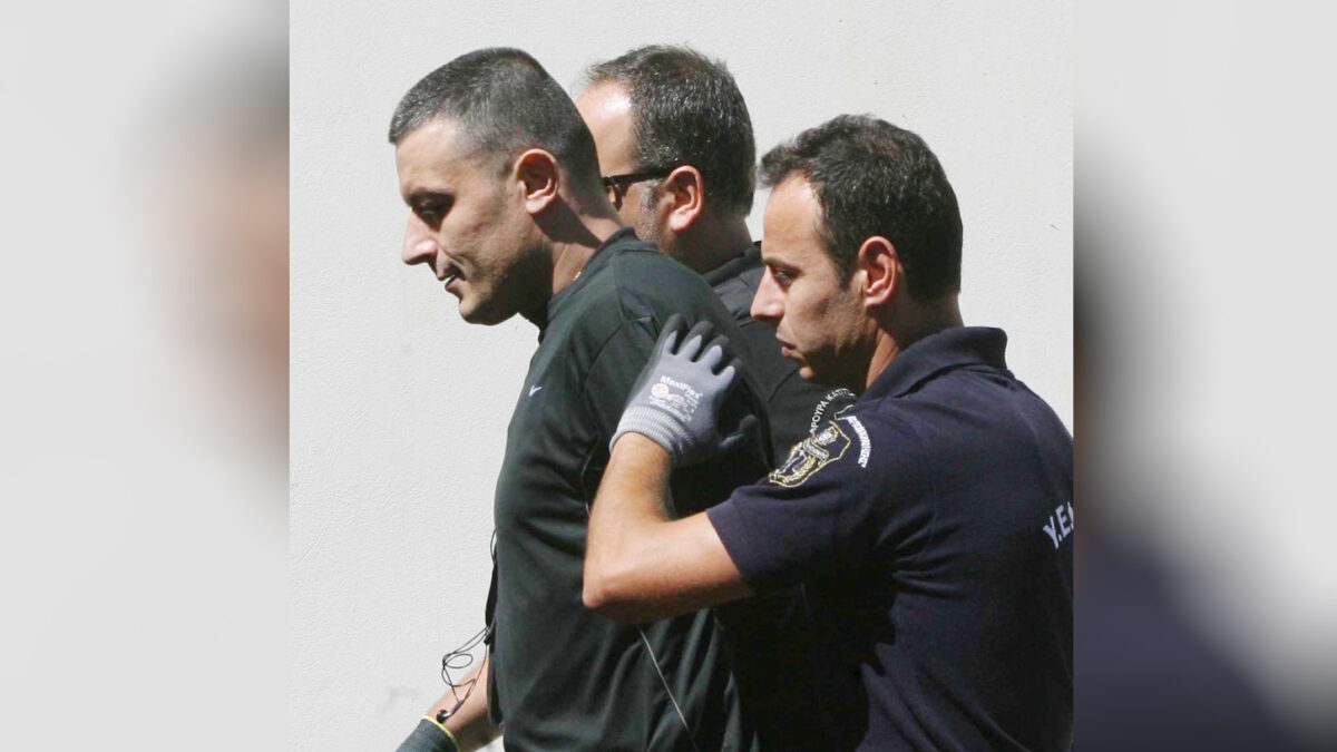 Αλκέτ Ριζάι