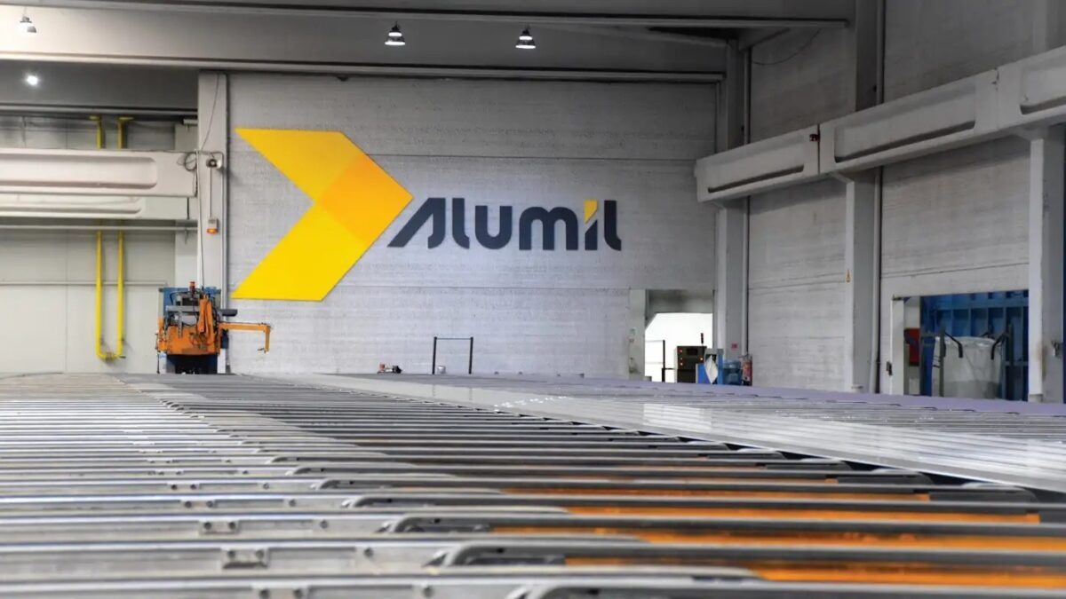 ALUMIL: Αύξηση 63,8% στα καθαρά κέρδη α' εξαμήνου, κύκλος εργασιών στα 288,3 εκατ. ευρώ