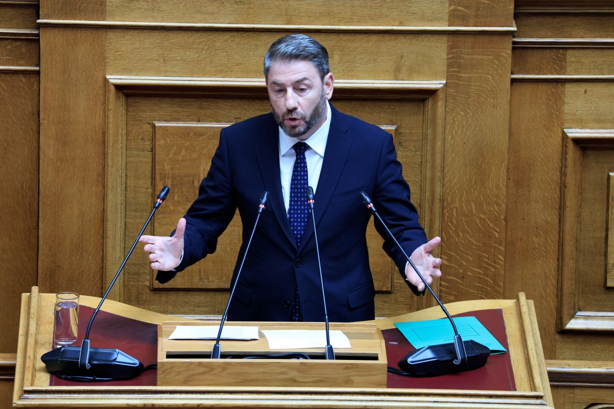 Ανδρουλάκης κατά Μητσοτάκη: «Προσβλητικό για τη Δημοκρατία το δίλημμα: Μητσοτάκης ή Ερντογάν»