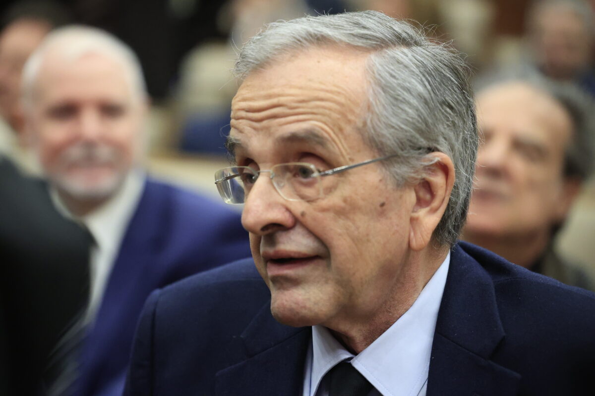 Σαμαράς σε Μητσοτάκη: Να ανησυχείς για τη δική σου υστεροφημία - Είσαι ο πρωθυπουργός της ακρίβειας, της αλαζονείας, του ΟΠΕΚΕΠΕ, του «Φραπέ» και του «Χασάπη»
