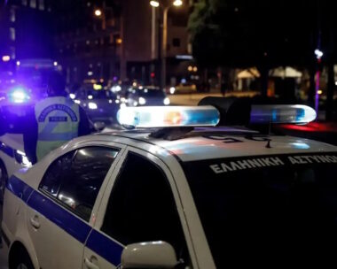 Περιπολικό της ελληνικής αστυνομίας