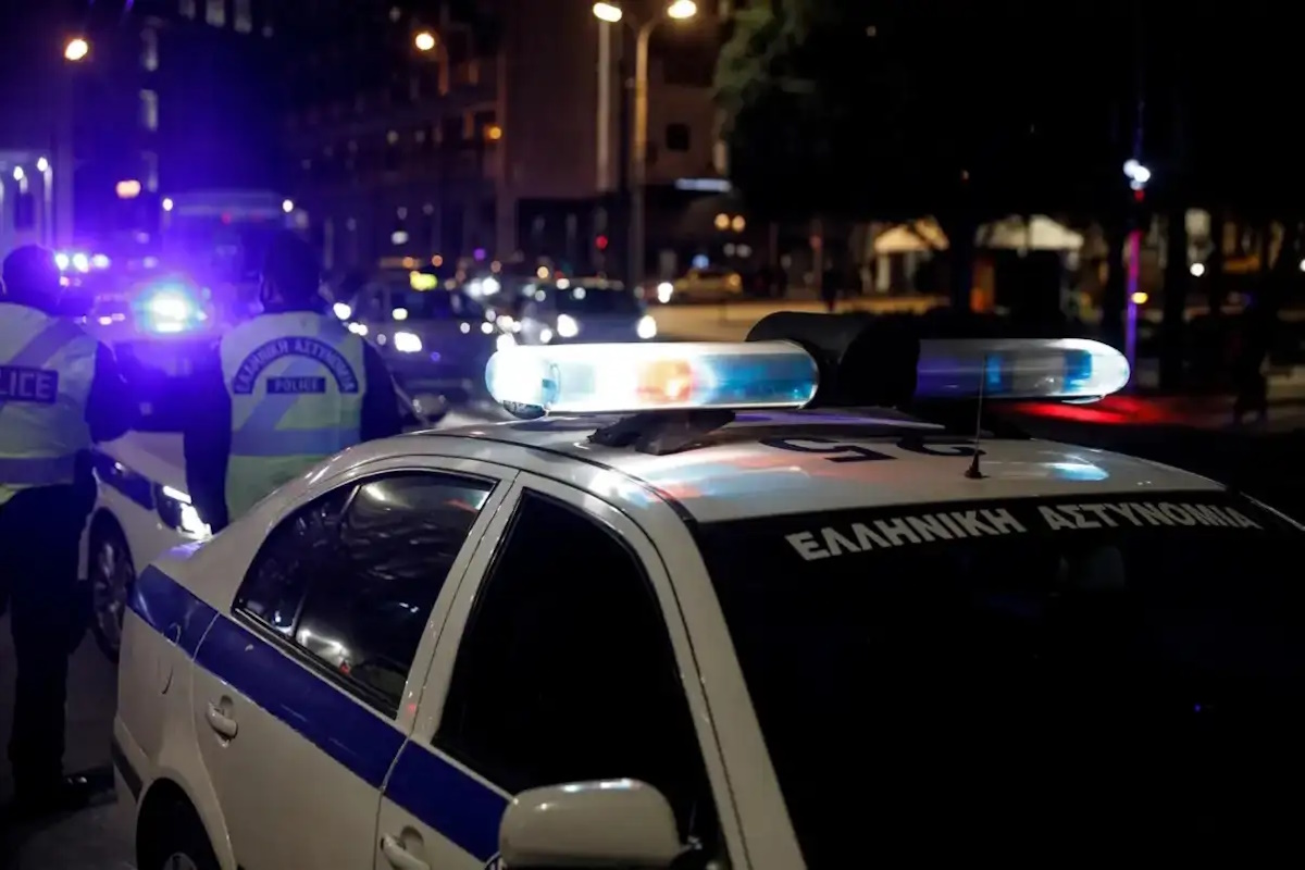 Περιπολικό της ελληνικής αστυνομίας