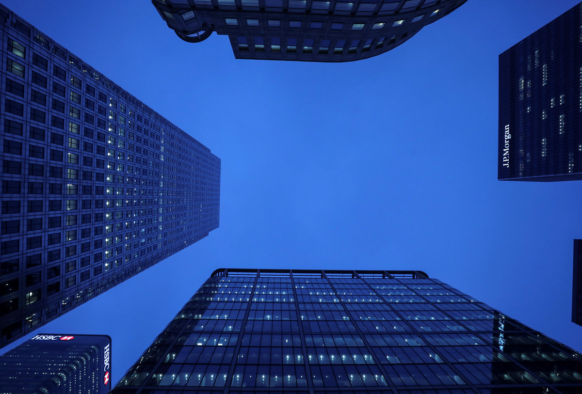 FILE PHOTO: The offices of international finance companies are seen in the financial district of Canary Wharf in London, Britain, January 26, 2017. REUTERS/Eddie Keogh/File Photo - RTSZLSX/File Photo