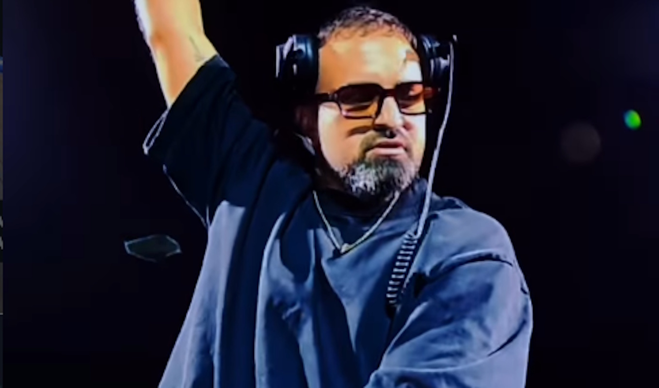 Ο Ρώσος dj που έγινε viral με τραγούδια του Γιώργου Μαζωνάκη τον αποχαιρετά: «Θα φροντίσω η μουσική μας να ζει για πάντα»