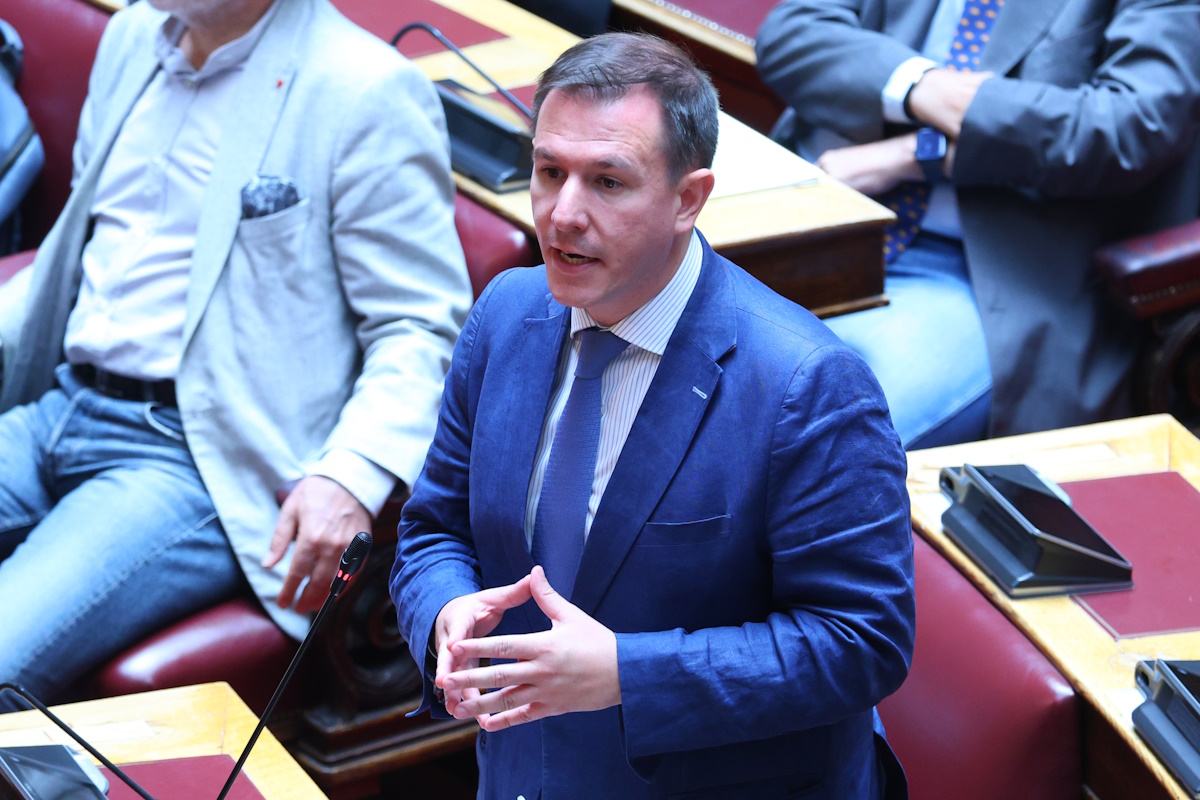 Το καυστικό σχόλιο του Δουδωνή για τη «συνομιλία» Μητσοτάκη - Τούνη: «Βλέπω το έχετε ρίξει στο lifestyle»