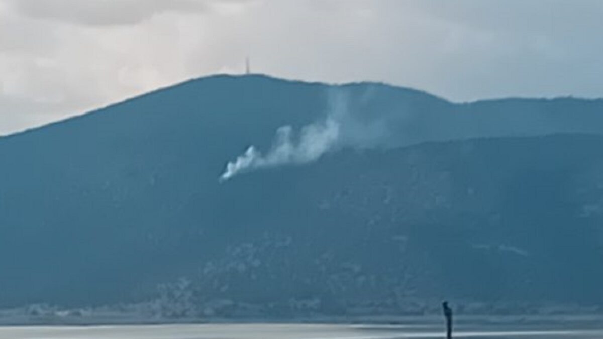 Φωτιά στις Πρέσπες