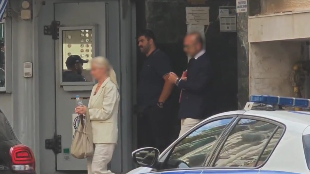 Θάνατος Γιώργου Μαζωνάκη: Στην Ευελπίδων ξανά οι δύο γιατροί – Σήμερα η απόφαση για την προφυλάκισή τους