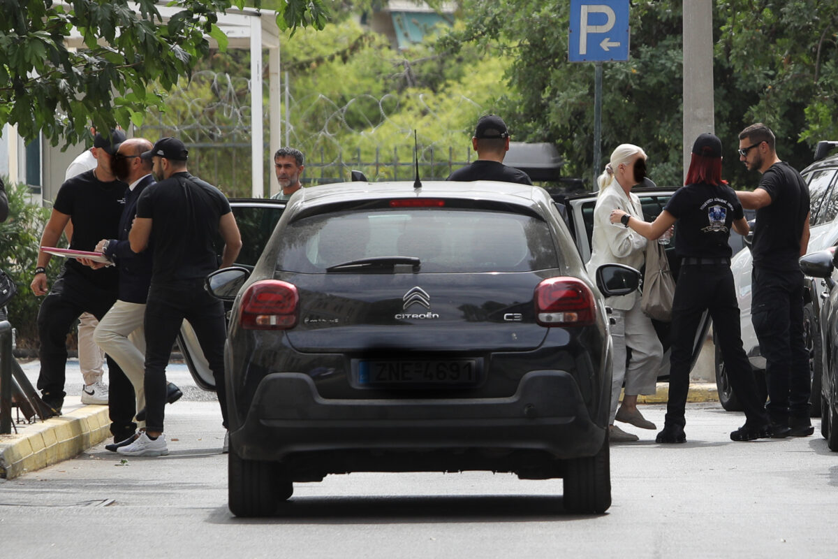 Οι δύο γιατροί που κατηγορούνται για τον θάνατο του Γιώργου Μαζωνάκη
