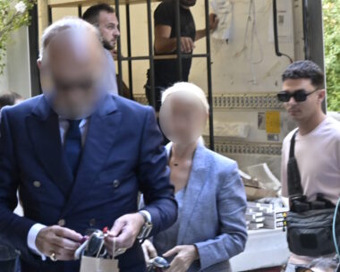 Οι δυο γιατροί της κλινικής στο Κολωνάκι
