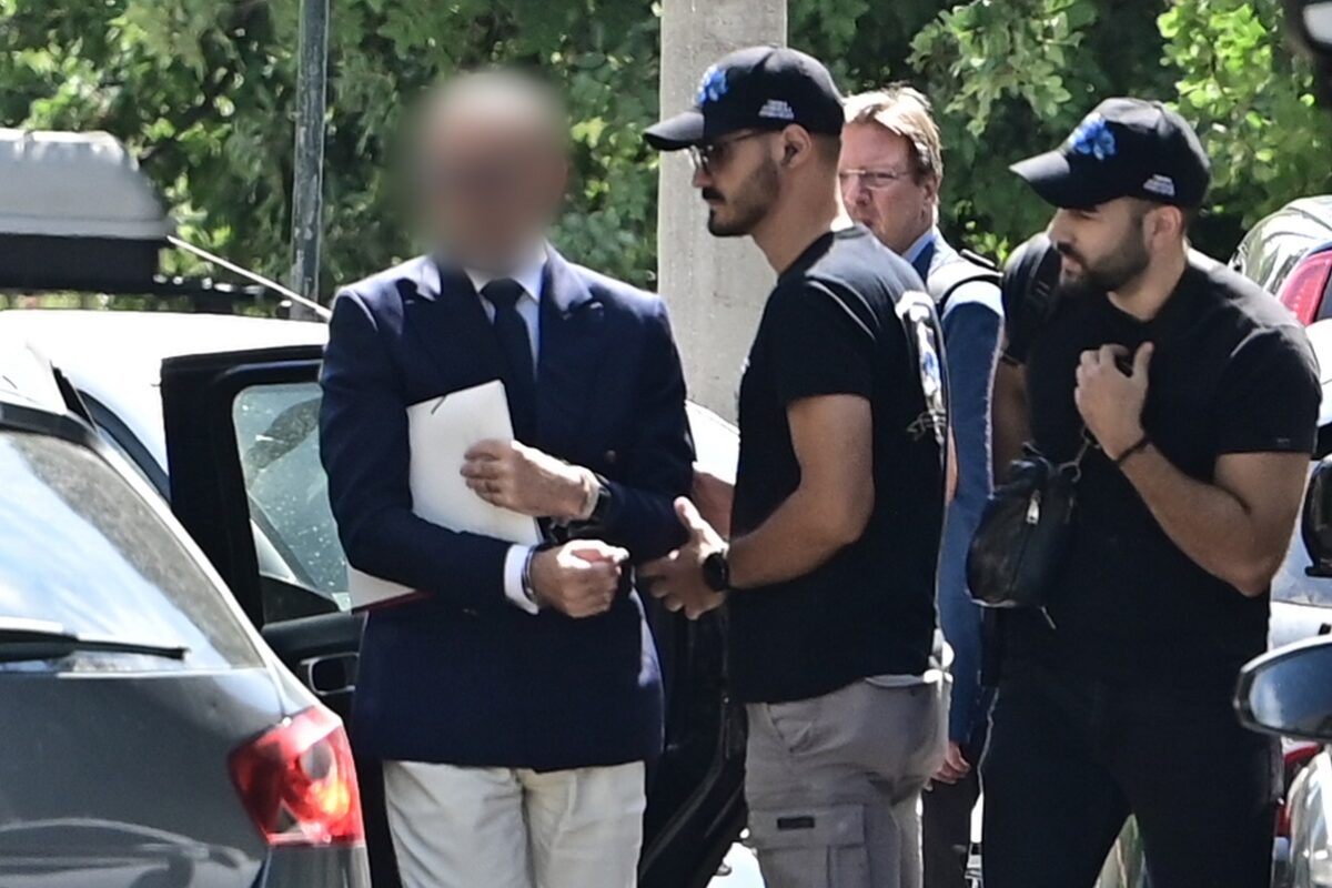 Γιατροί Μαζωνάκη