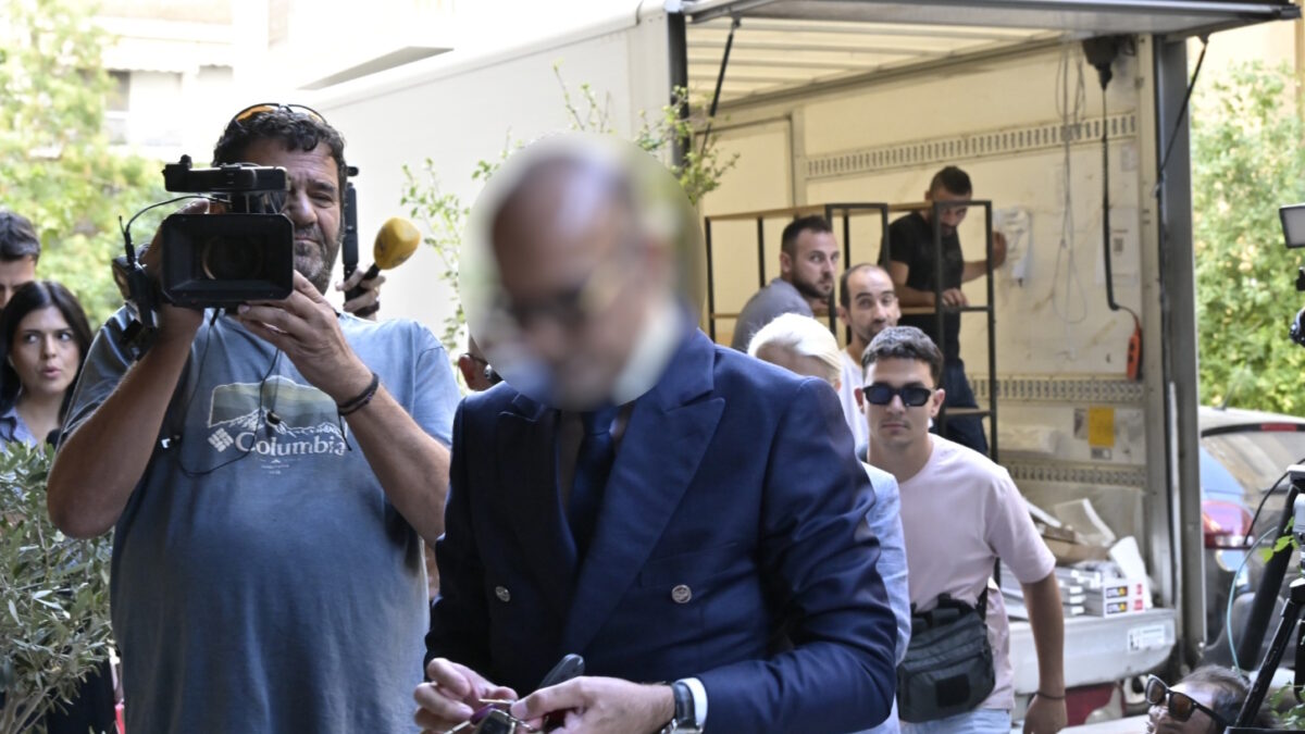 Γιατρός