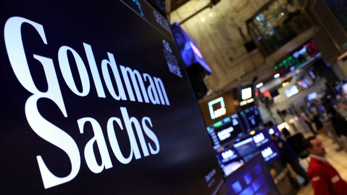 FILE PHOTO: A screen displays the the company logo for Goldman Sachs on the floor at the New York Stock Exchange (NYSE) in New York City, U.S., May 7, 2025. REUTERS/Brendan McDermid/File Photo