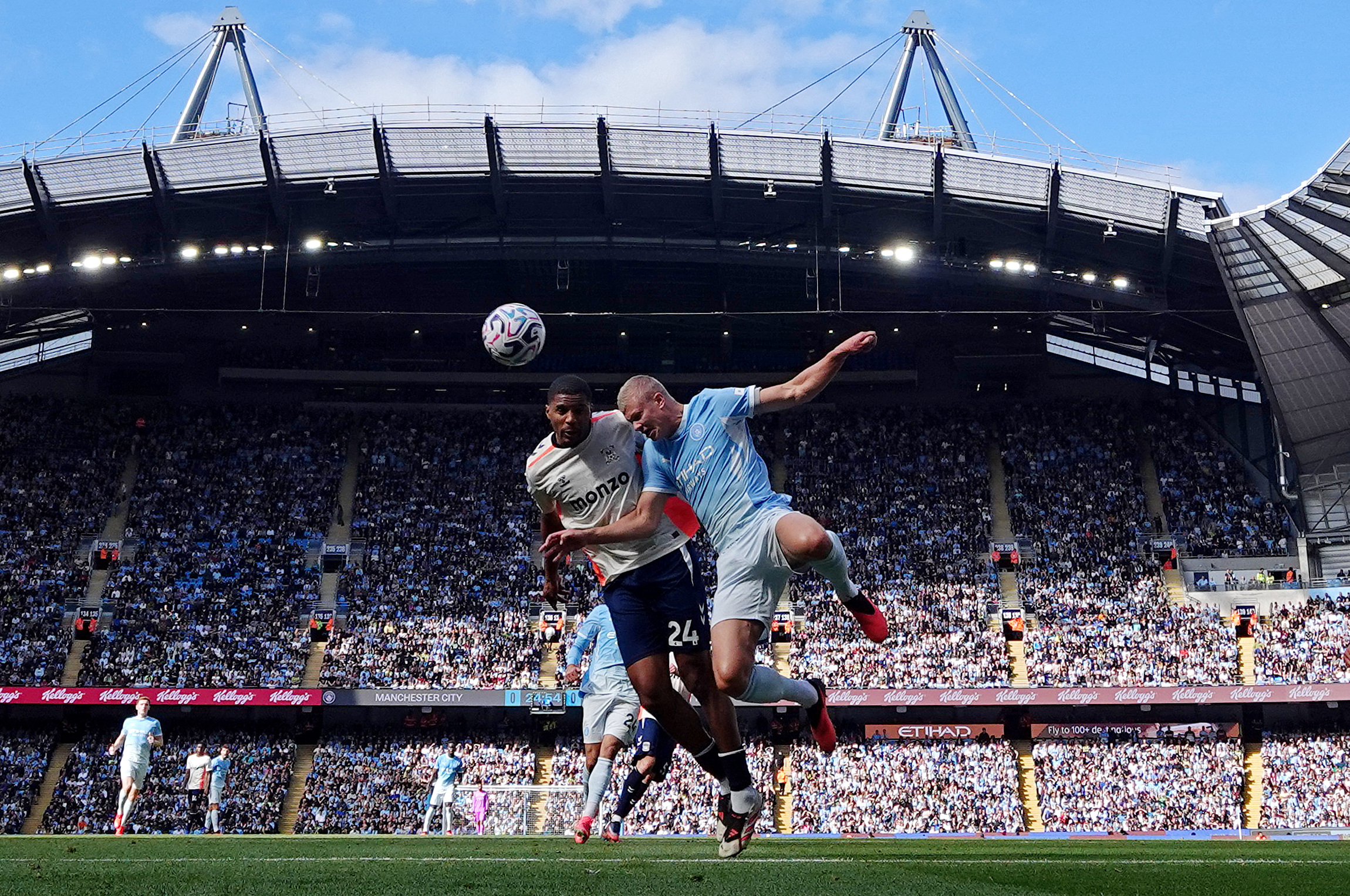 Premier League: Ο Χάαλαντ οδήγησε τη Μάντσεστερ Σίτι στο 3/3