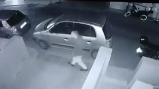 Ο 40χρονος τη στιγμή που ακολουθούσε μία κοπέλα