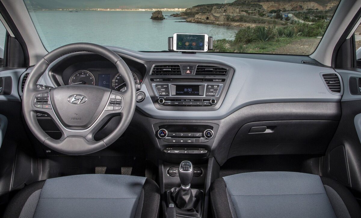 hyundai i