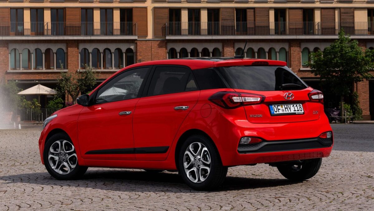 hyundai i