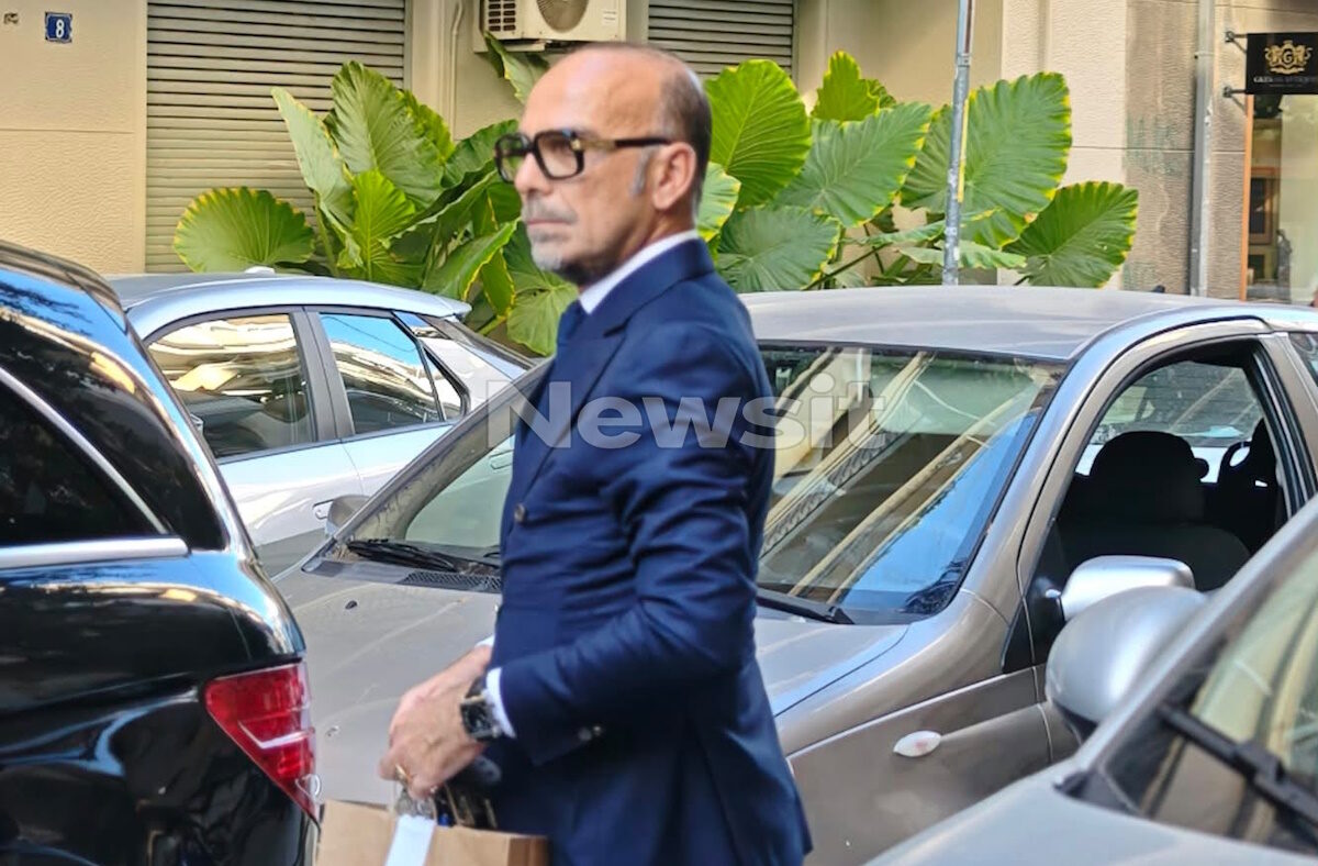 Γιώργος Μαζωνάκης: Αυτοψία στο ιατρείο όπου πέθανε ο τραγουδιστής – «Εγώ του πρότεινα την πλασμαφαίρεση», λέει  γιατρός της κλινικής Stem Cell