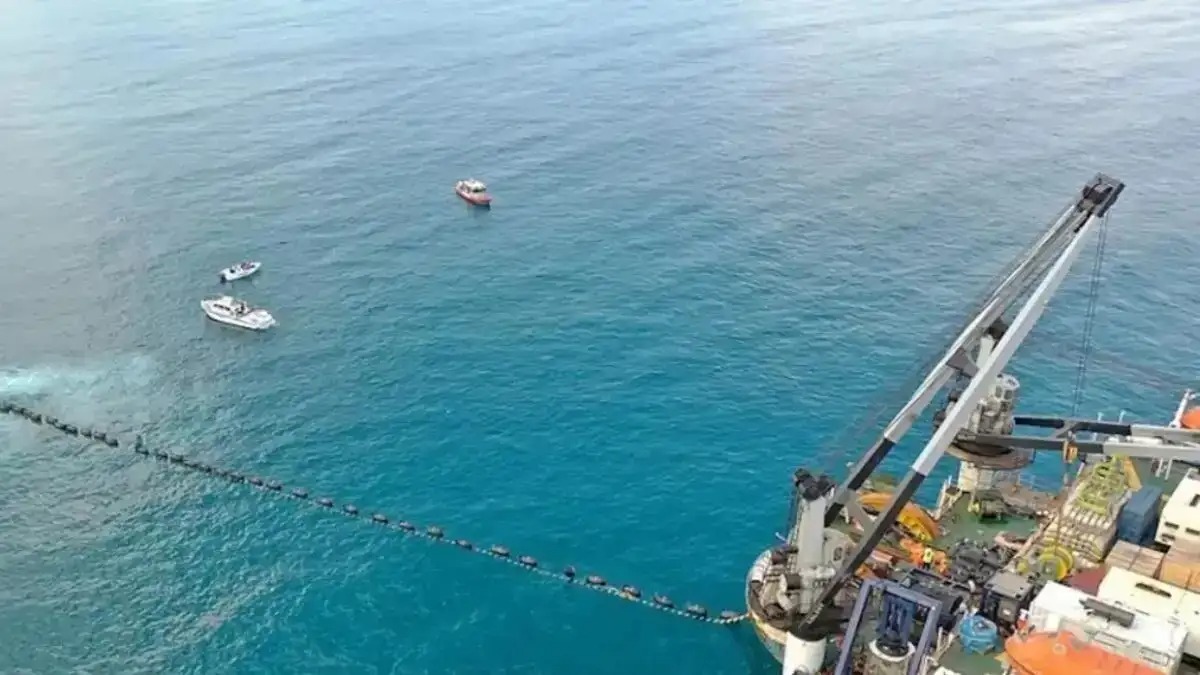 Στιγμιότυπο από εργασίες ηλεκτρικής διασύνδεσης