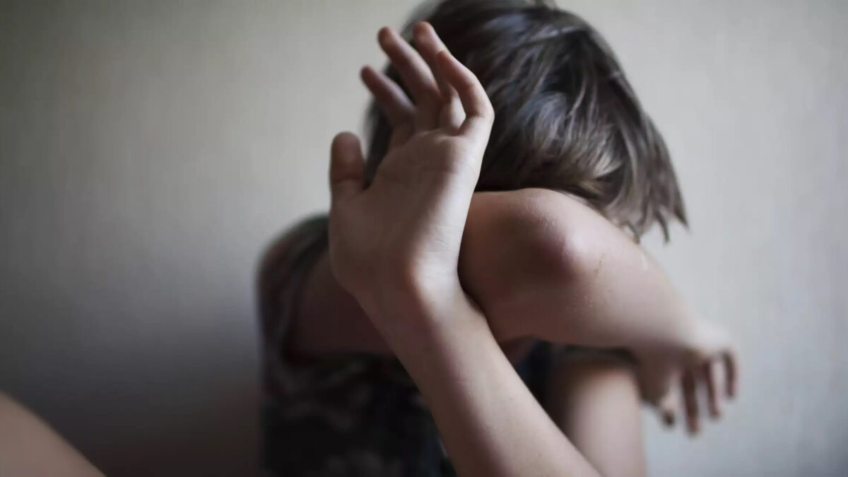Φινλανδία: Δικάζεται άνδρας για σεξουαλική κακοποίηση 361 αγοριών ηλικίας 9 έως 15 ετών - Τα έβρισκε στα social media