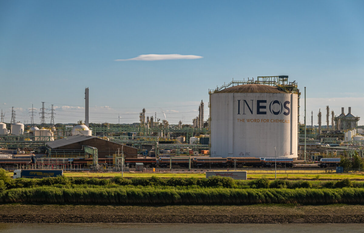 Βρετανία: Η Ineos «παγώνει» τρία εργοστάσια λόγω ακριβού φυσικού αερίου