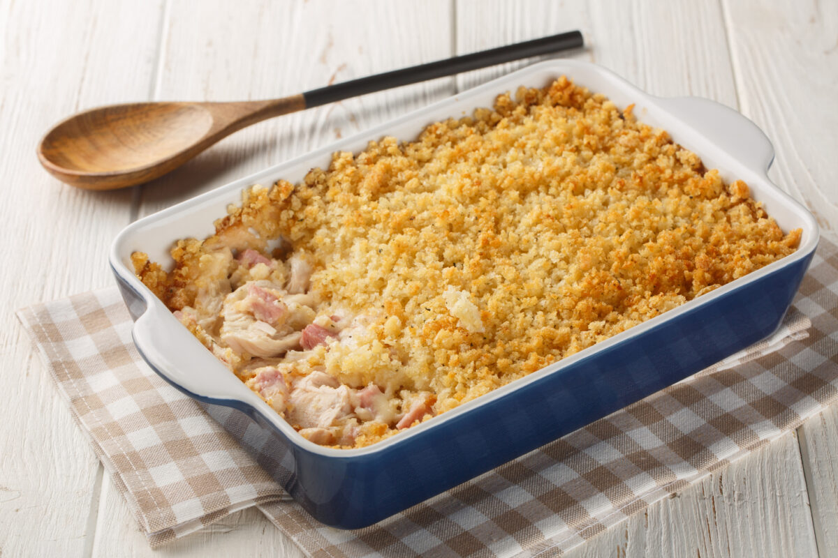 Συνταγή για κοτόπουλο Cordon Bleu στο ταψί