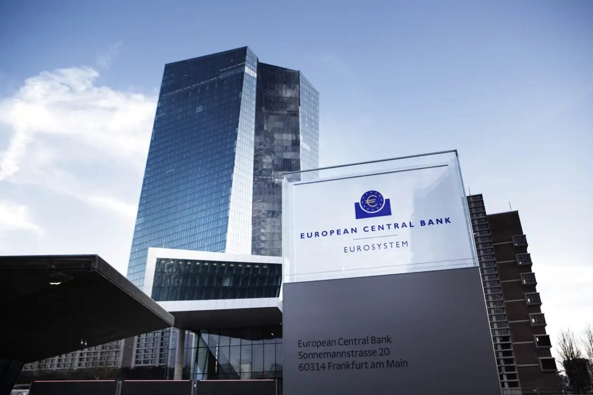 Επιτόκια: Βαρόμετρο ο πληθωρισμός και η τιμή του πετρελαίου για τις επόμενες κινήσεις της ΕΚΤ
