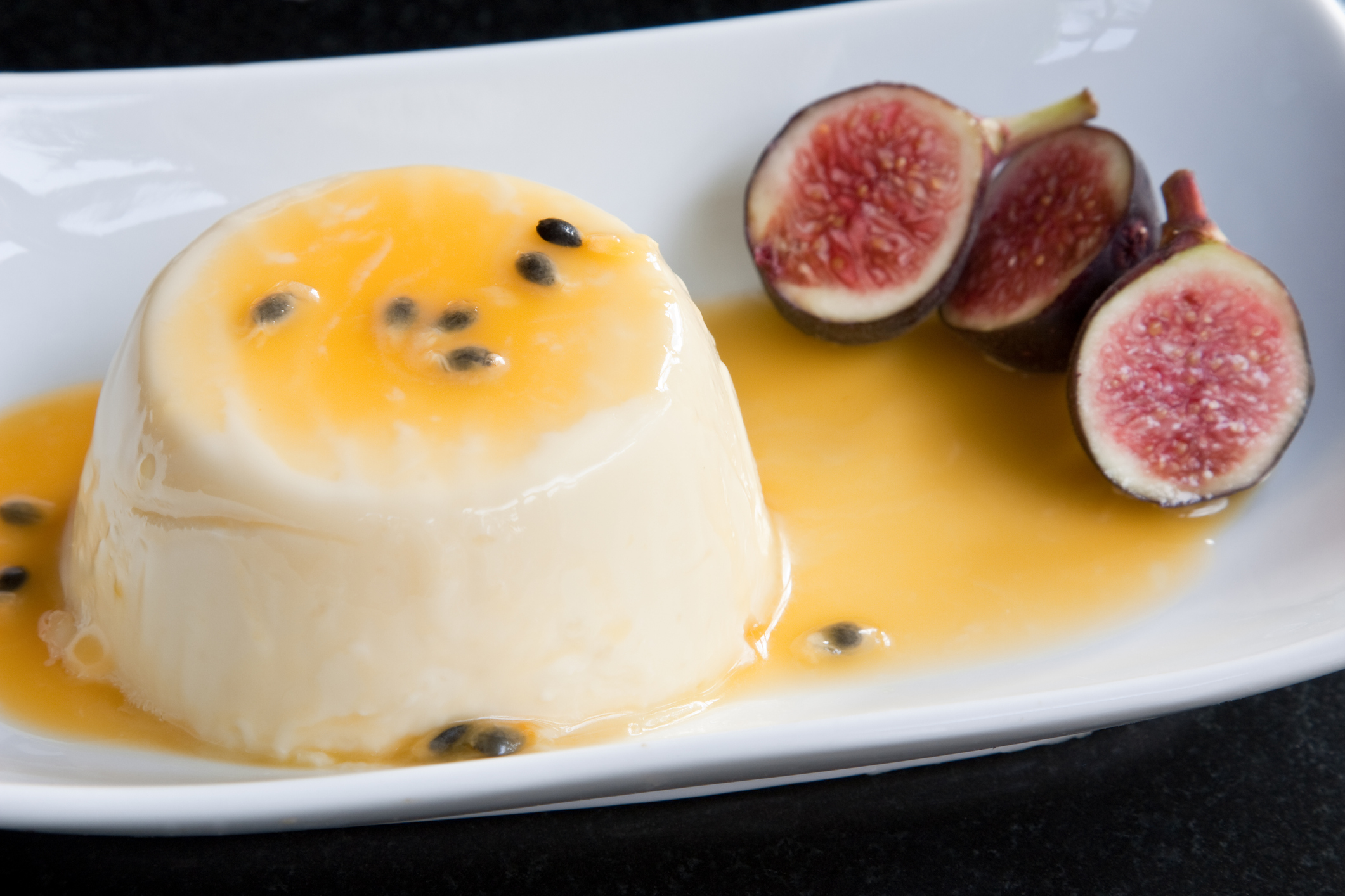 Panna cotta με ψητά σύκα