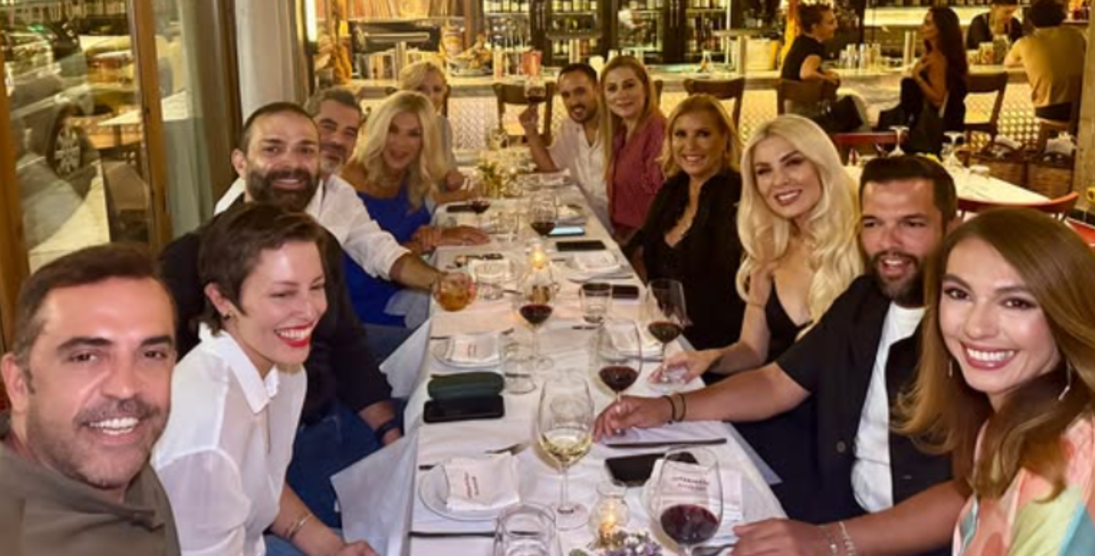 Κατερίνα Καινούργιου: Δείπνο με την ομάδα της λίγο πριν την πρεμιέρα της «Super Κατερίνα»