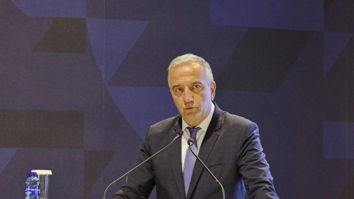 Ο υφυπουργός Ανάπτυξης, Σταύρος Καλαφάτης