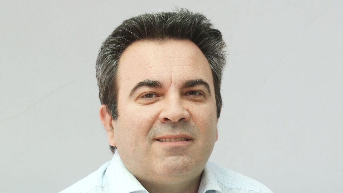 Αντώνης Καρπετόπουλος