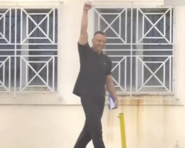 Ο Ηλίας Κασιδιάρης