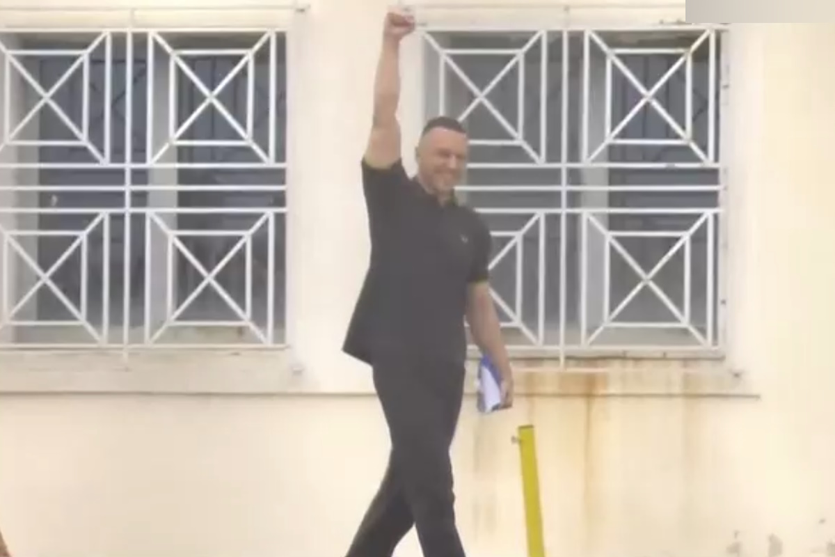 Ο Ηλίας Κασιδιάρης