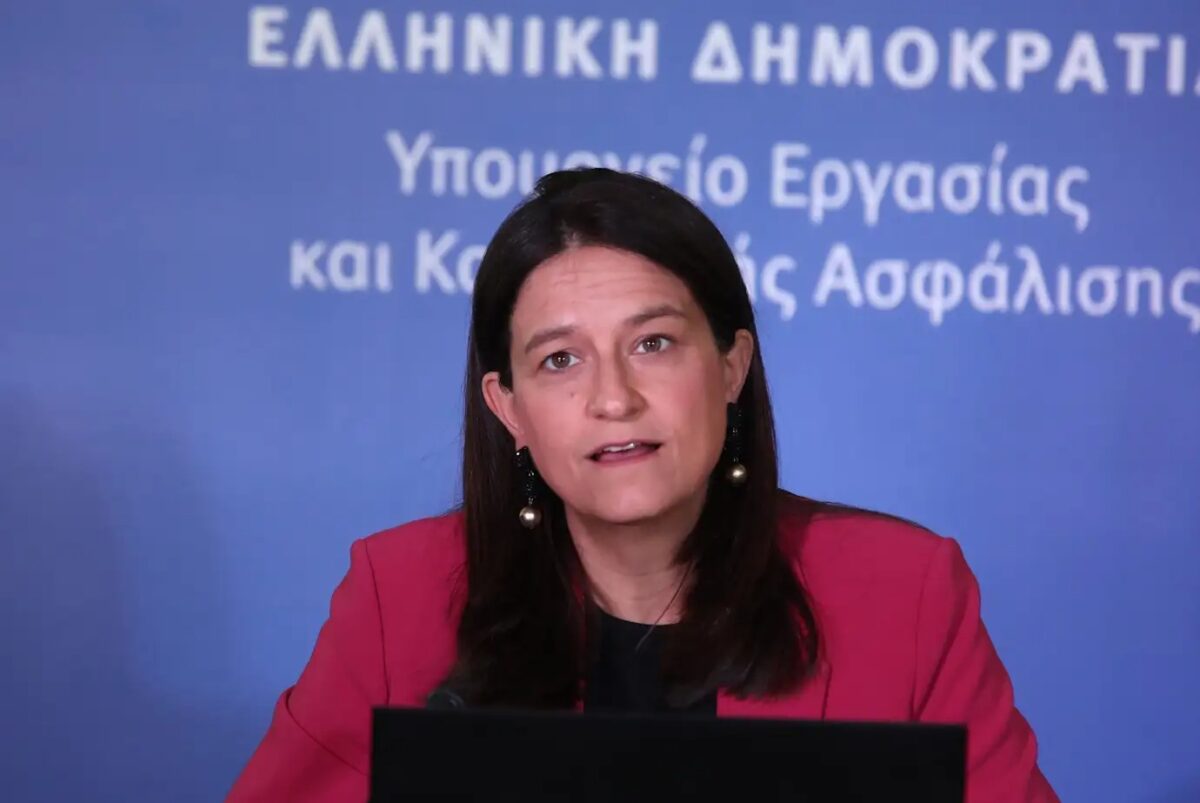 Οι πέντε πυλώνες του υπουργείου Εργασίας για νέες θέσεις δουλειάς και αύξησης μισθών | Επικαιρότητα στο LivePress.gr